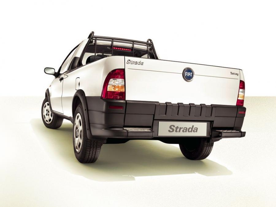  Fiat Strada Short Cab 2006 года  (EU) (фото 7 из 8)